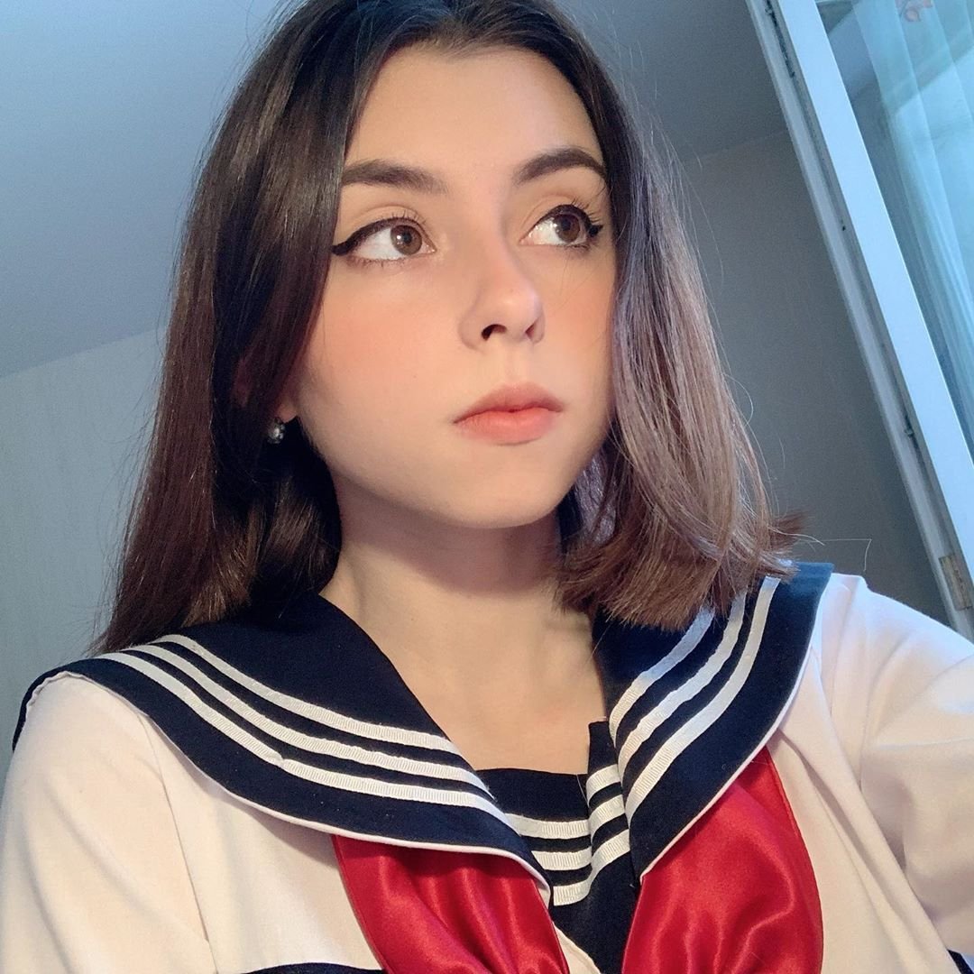 Дора тик токер