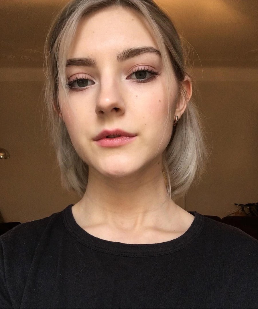 Ева Миллер 2021