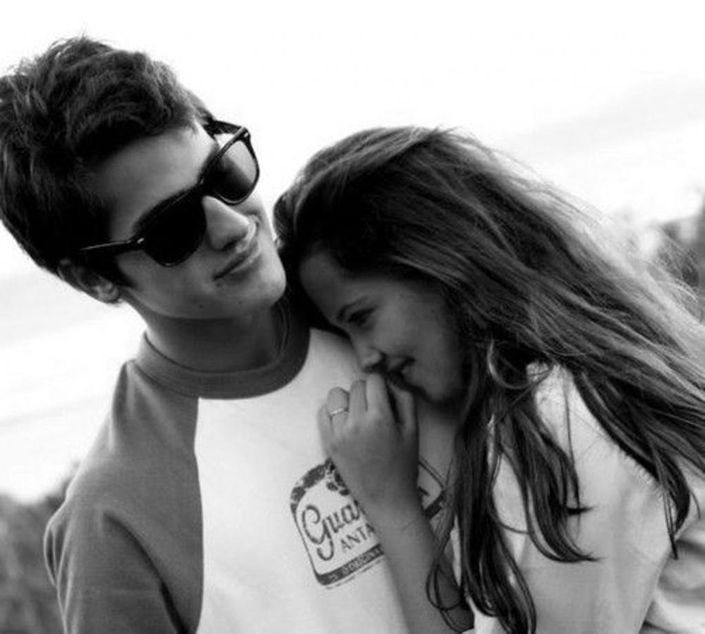 Пацан с девушкой