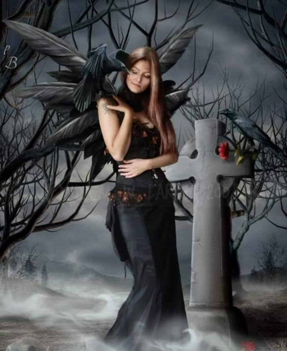 Ведьма блондинка