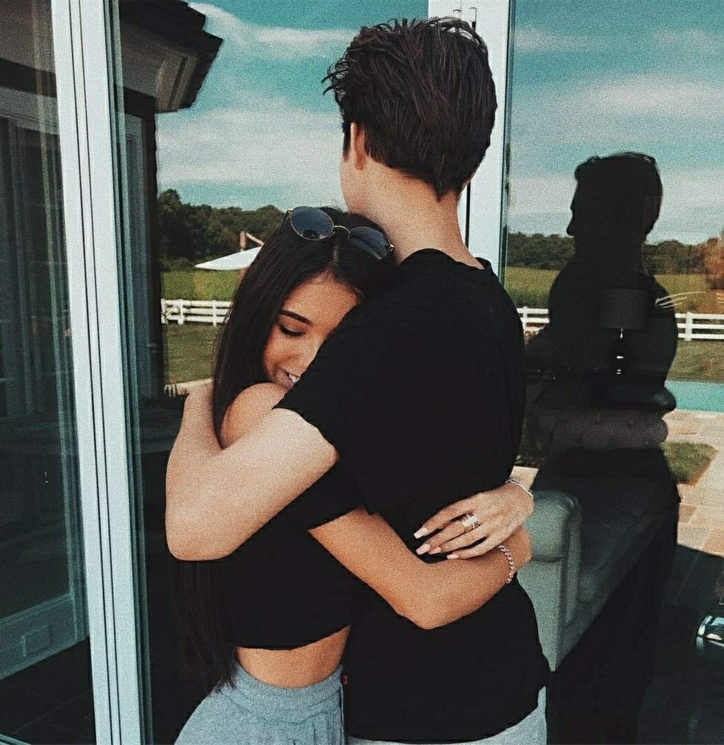 Кореянки подруги дурачатся