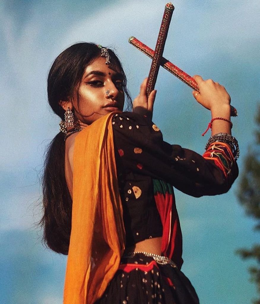 Цыганка гадалка