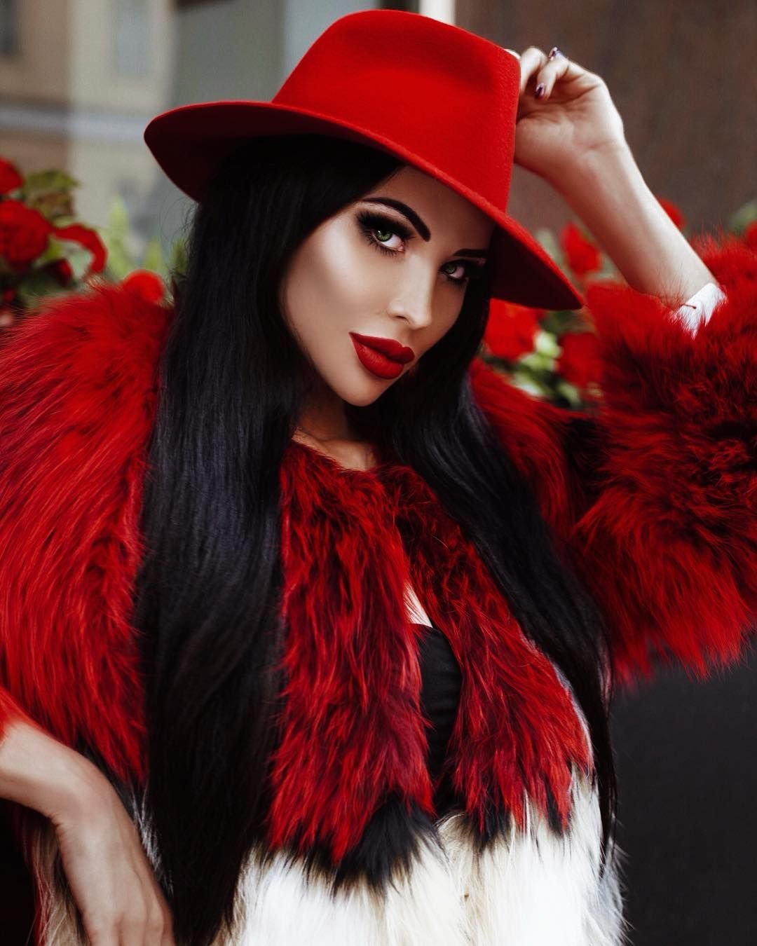 Цыганский свадебный наряд