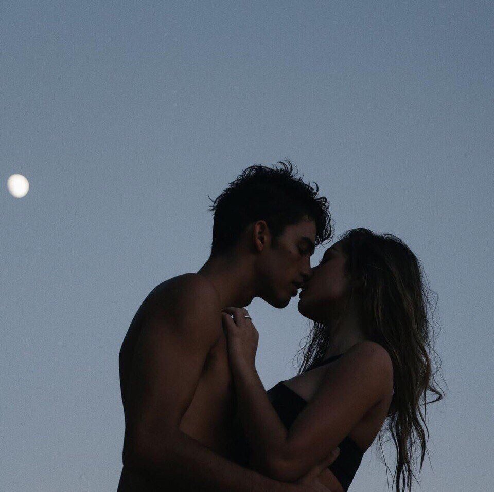 Парень и девушка Эстетика