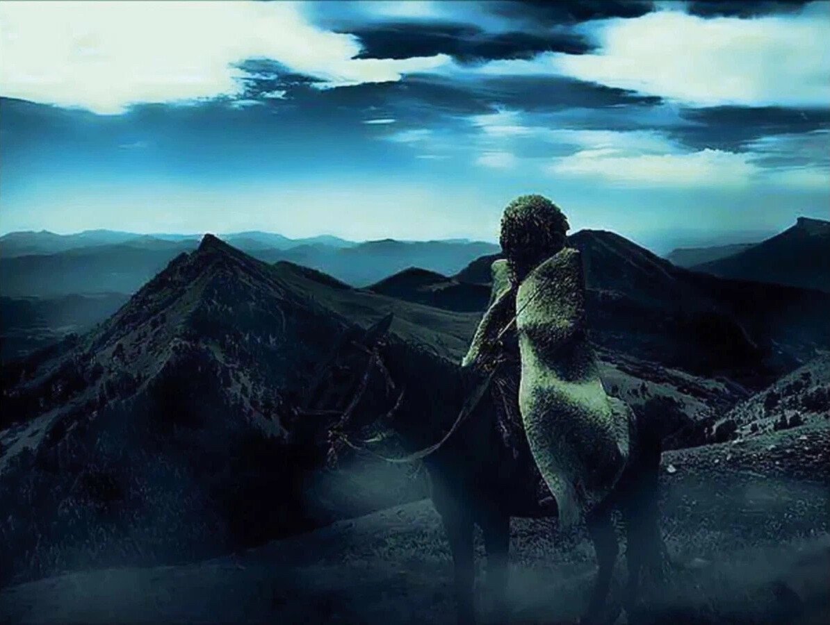 Чеченская пара в национальных костюмах