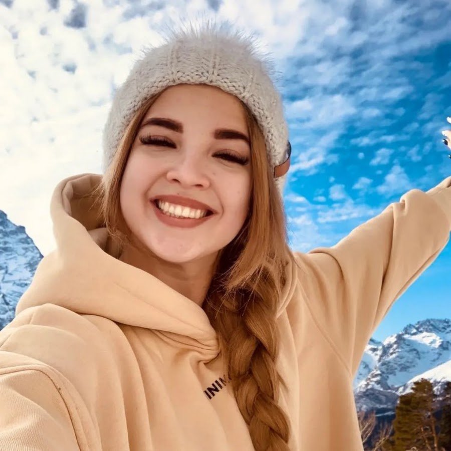 Аня Покров тиктокер