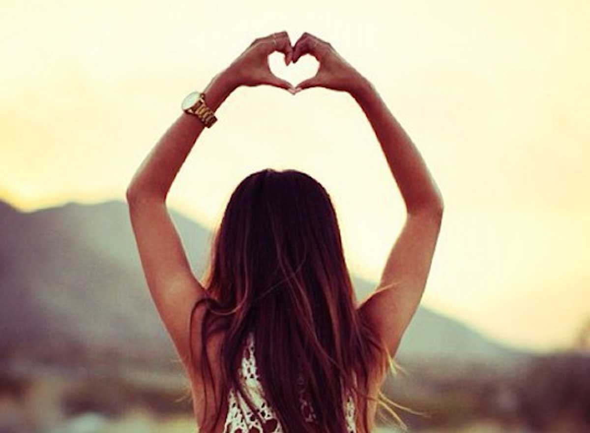 Девушки шатенки с длинными волосами