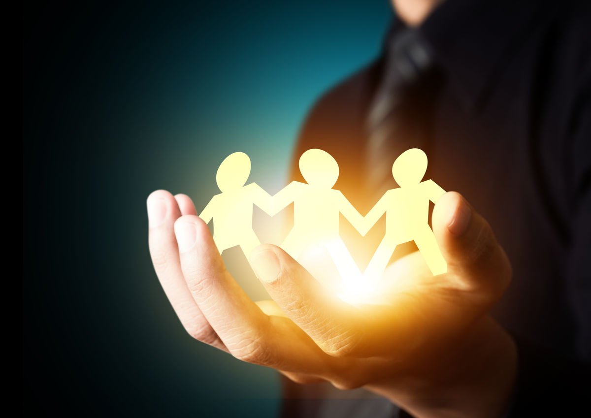 Служение другим людям