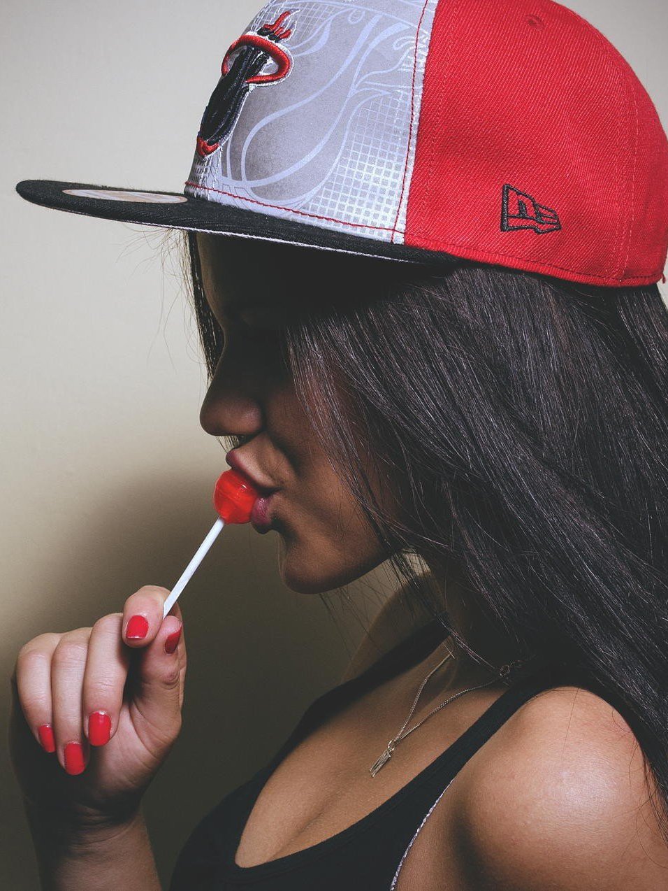 Ману Риос Эстетика