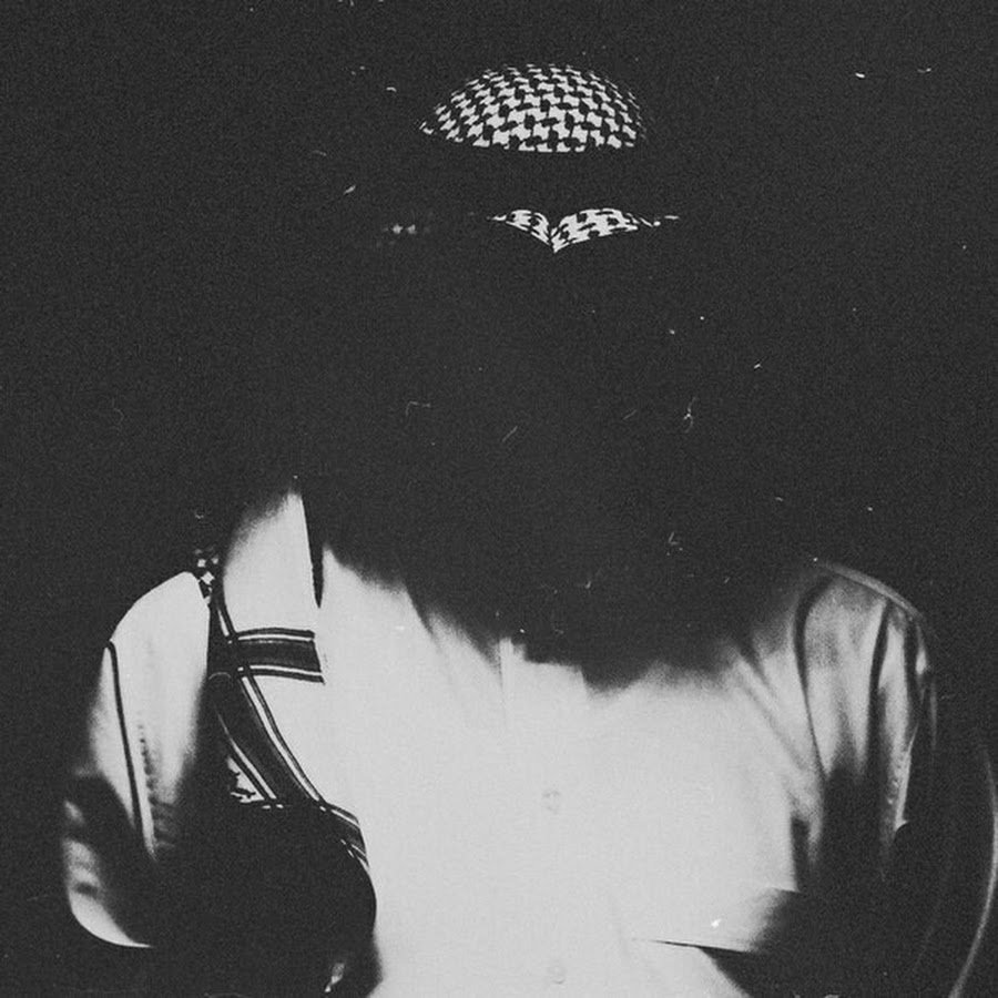 Брюнетка в Дубае