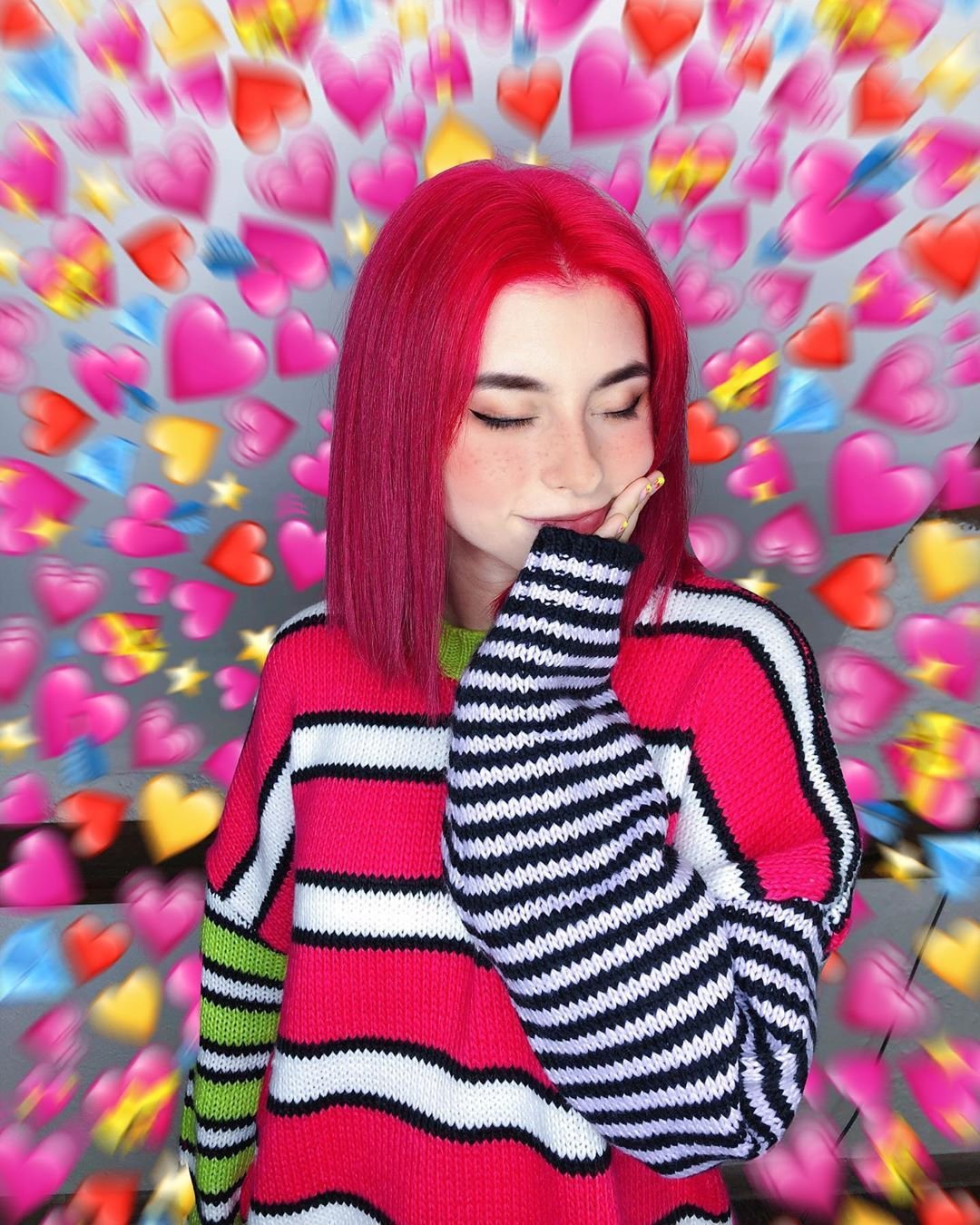 Дора певица