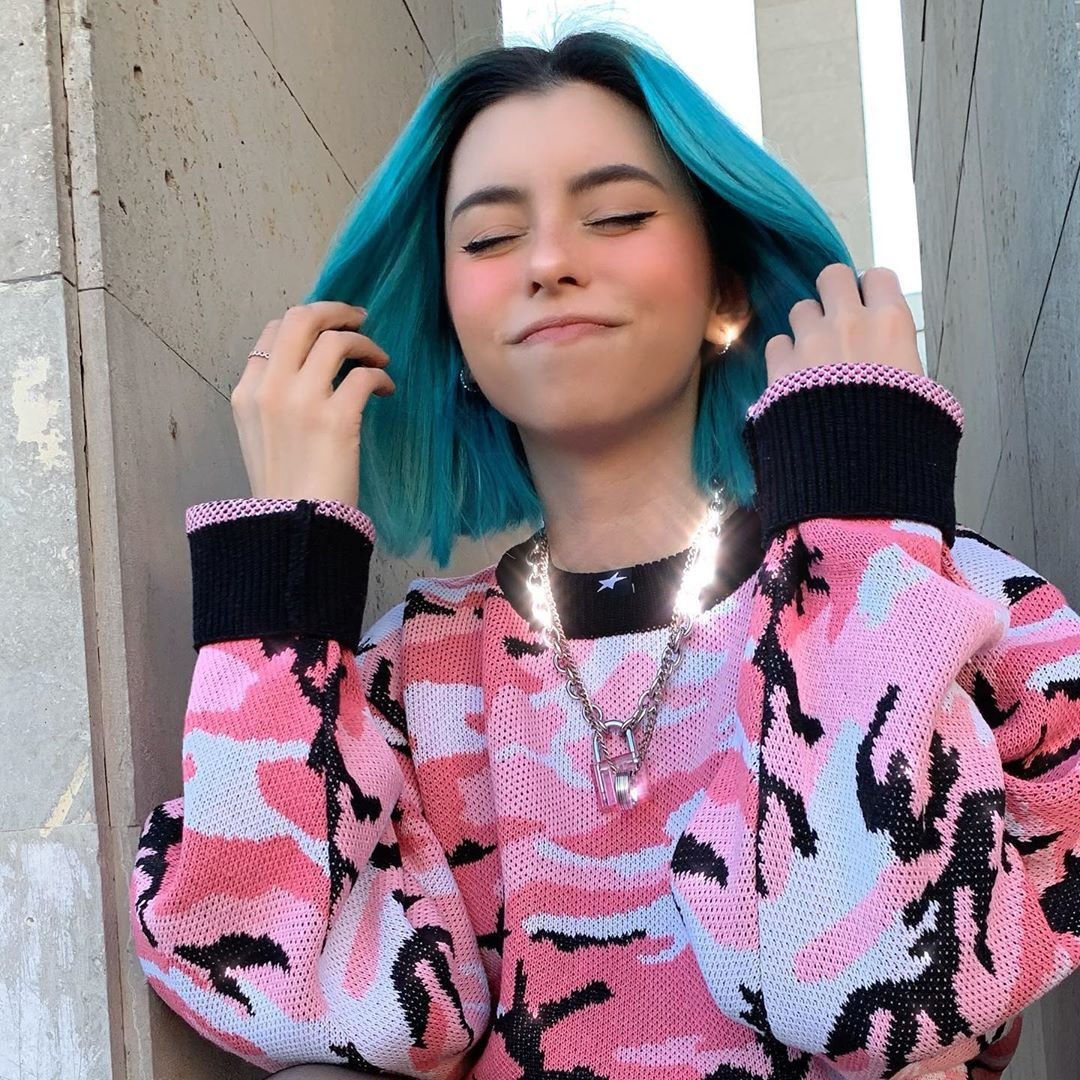 Даша Шиханова