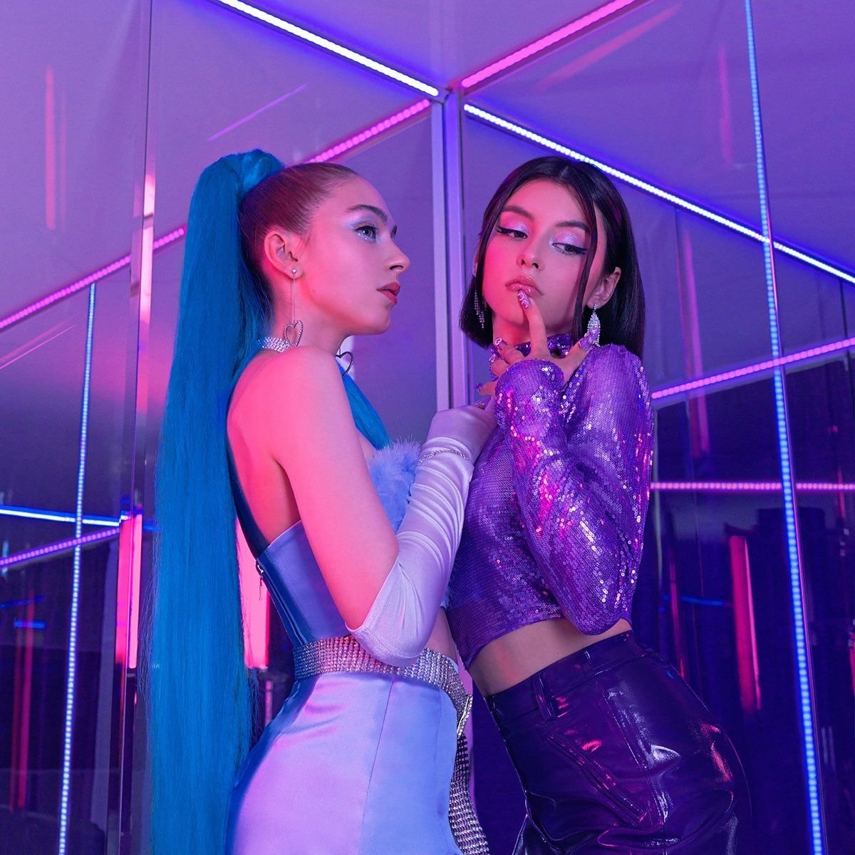 Дора певица кьют рок