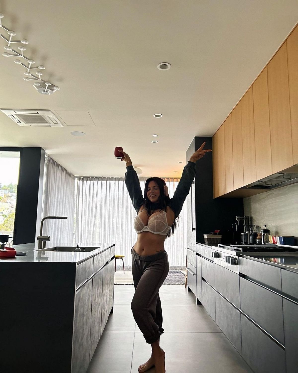 Неапольская красотка Floriana Messina