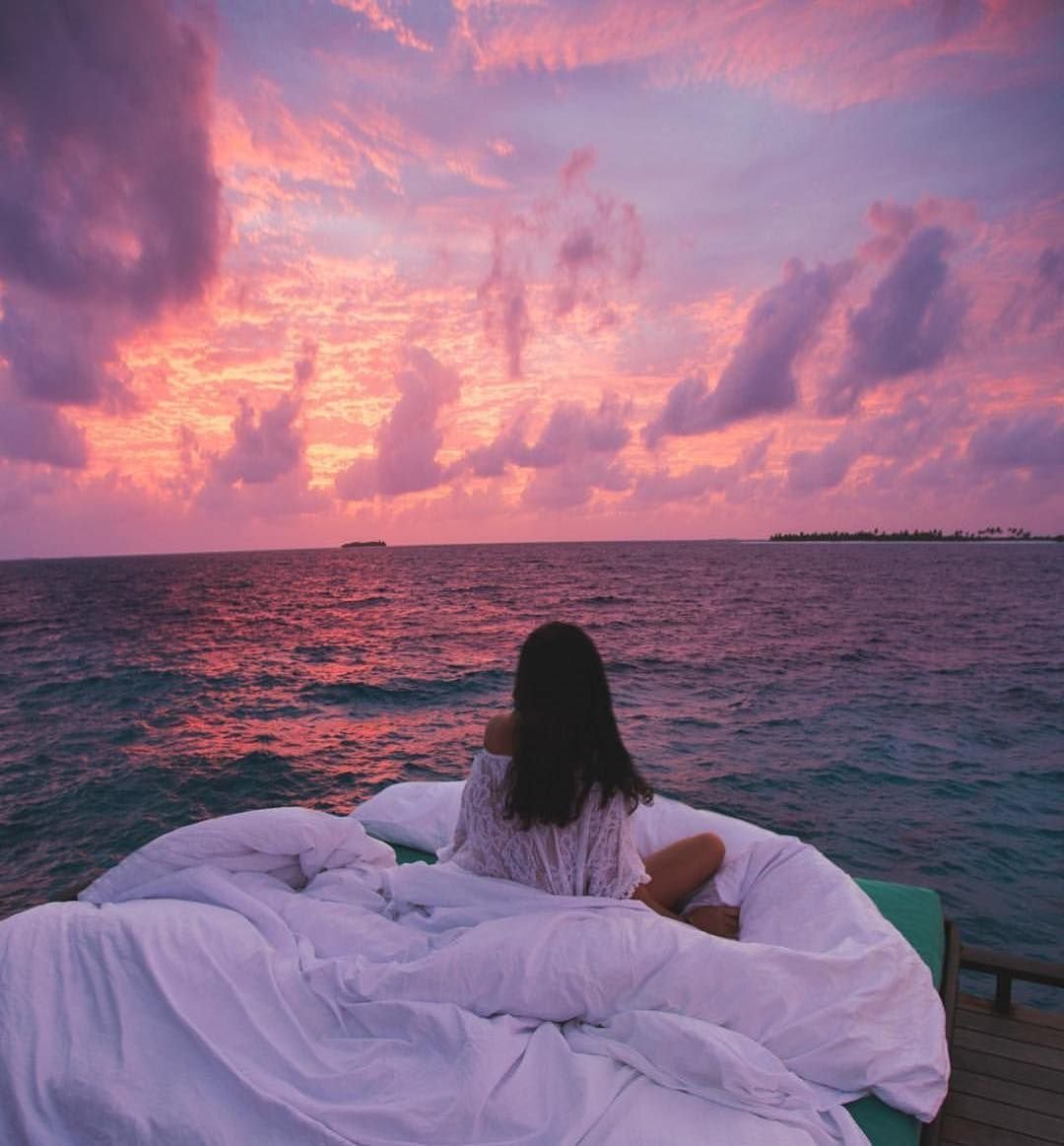 Брюнетка зимой