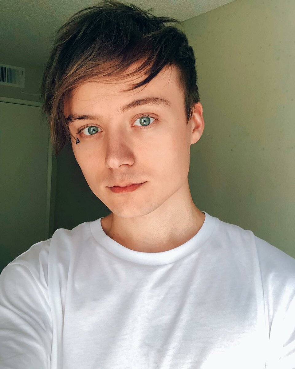 Карина кросс Лазарьянц