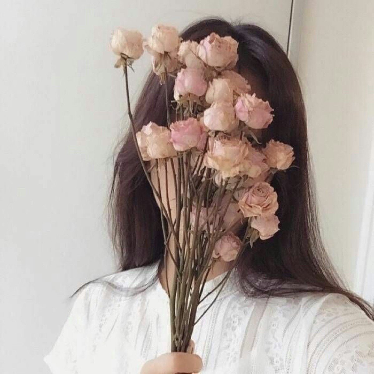 Женские лица иллюстратор Минимализм