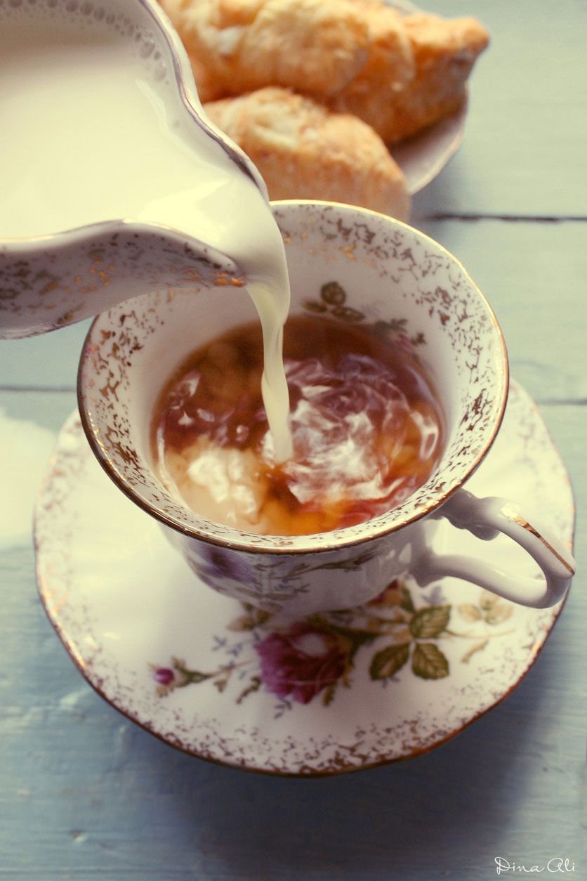 Чашечка чая с молоком