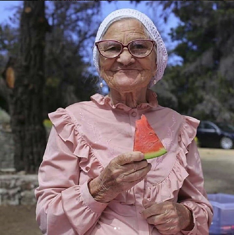 Гузель Санжапова бабушка