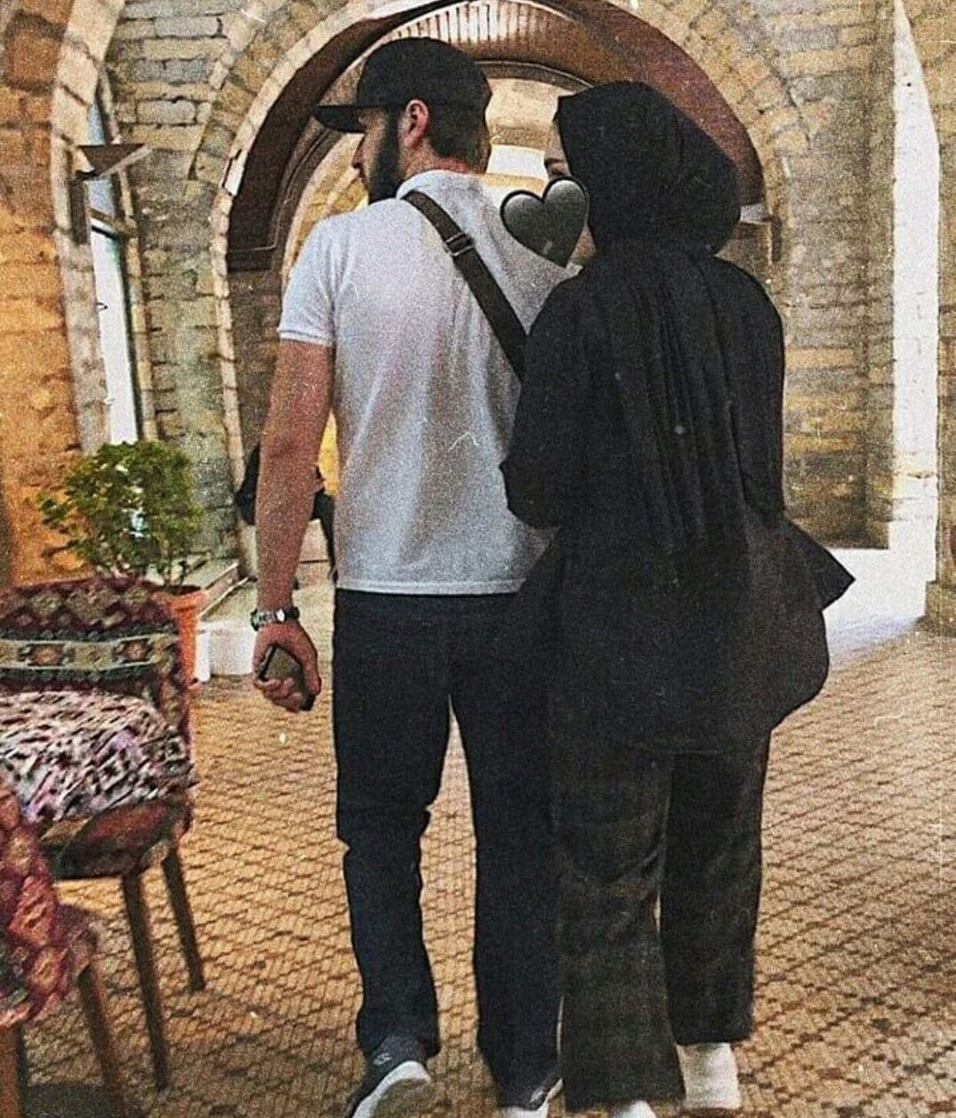 Мусульманин и мусульманка