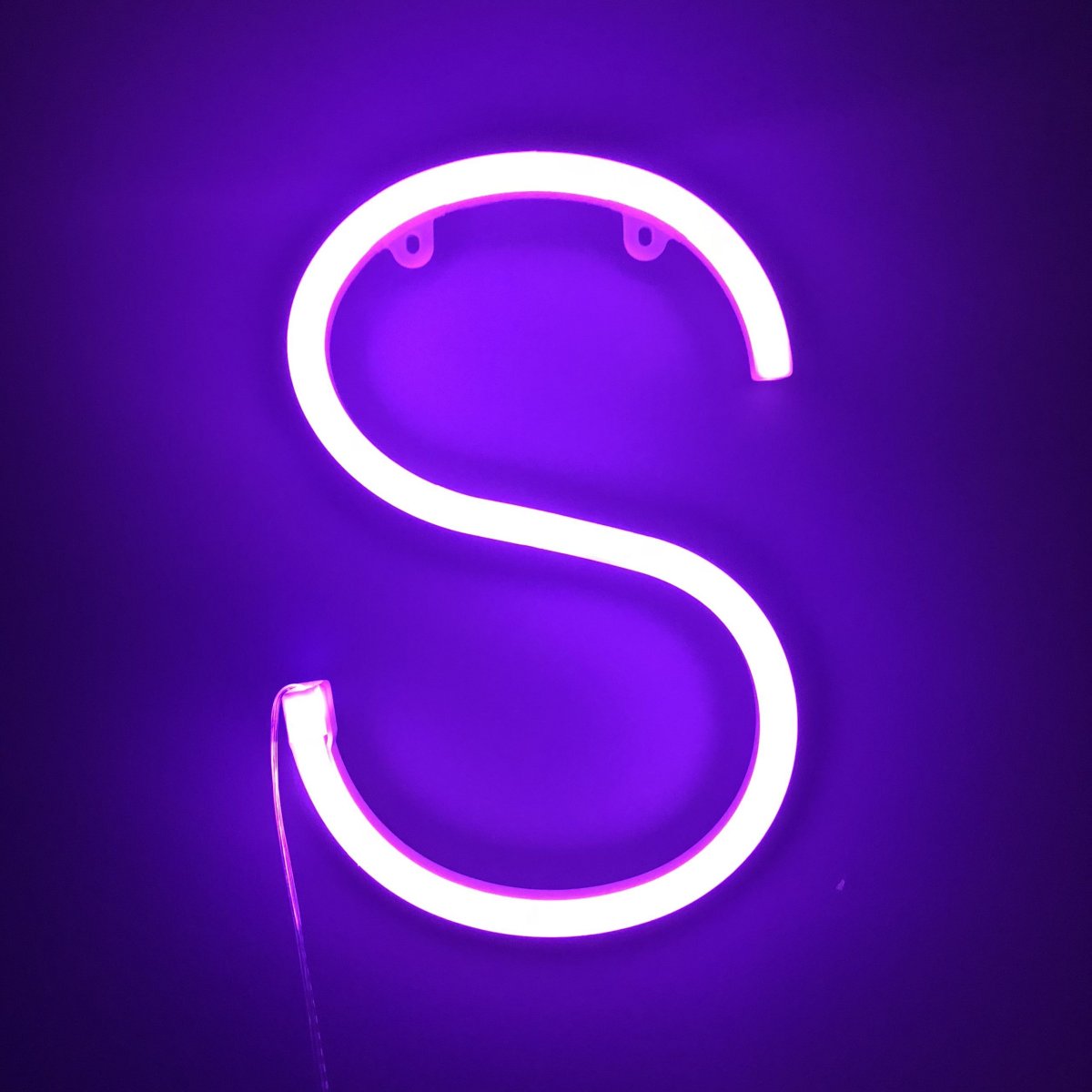 Черный неоновый фон