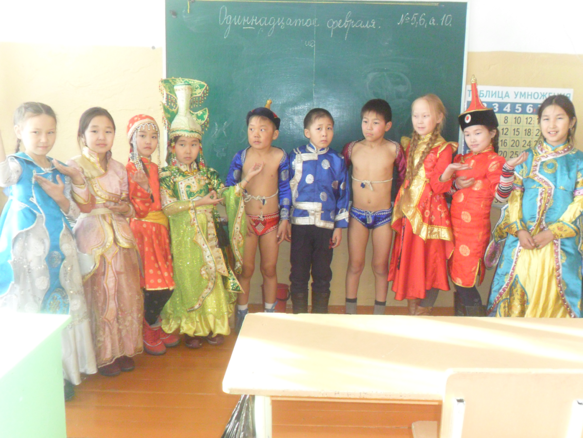 Тувинские нац костюмы для мальчиков