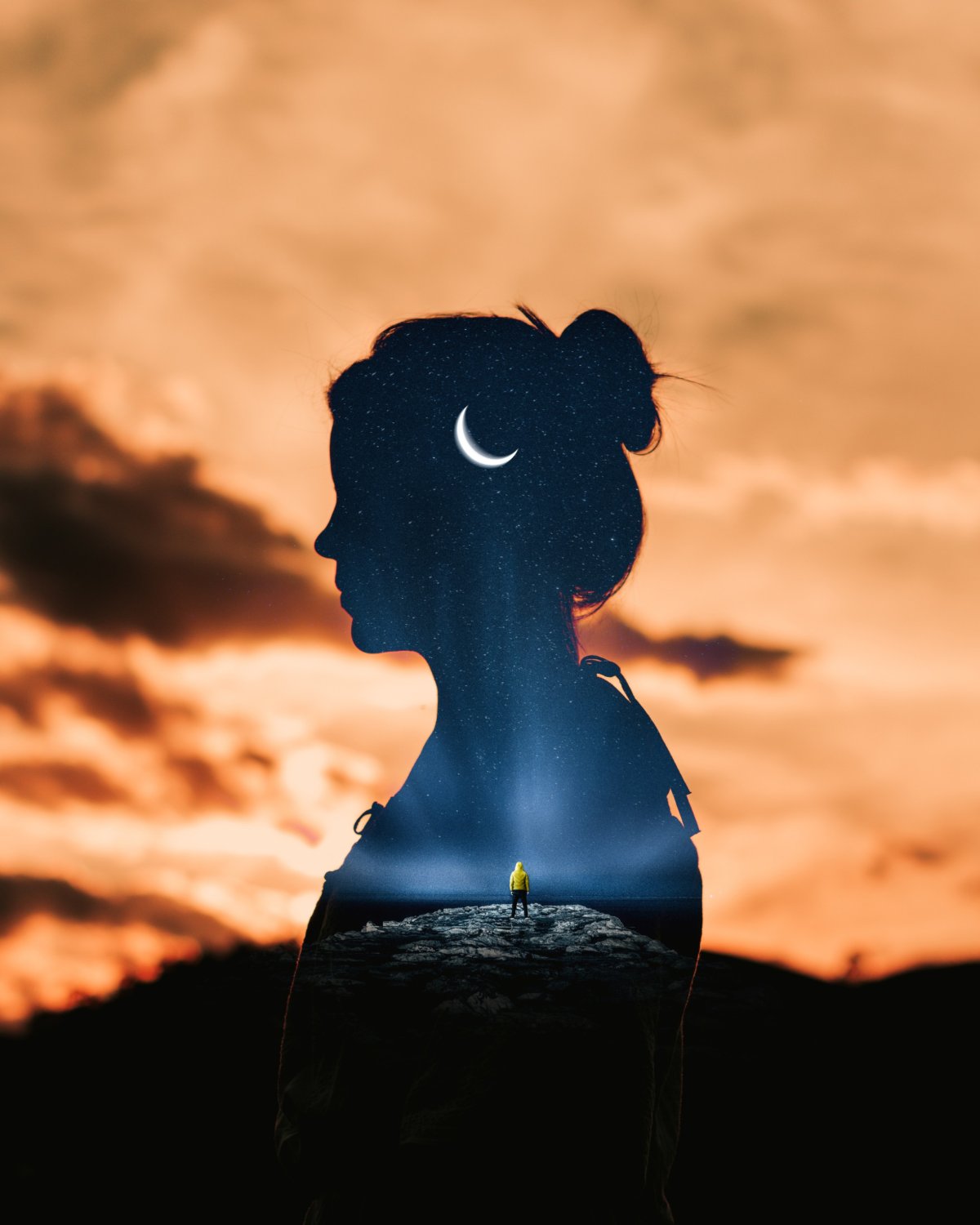 Силуэт девушки со спины