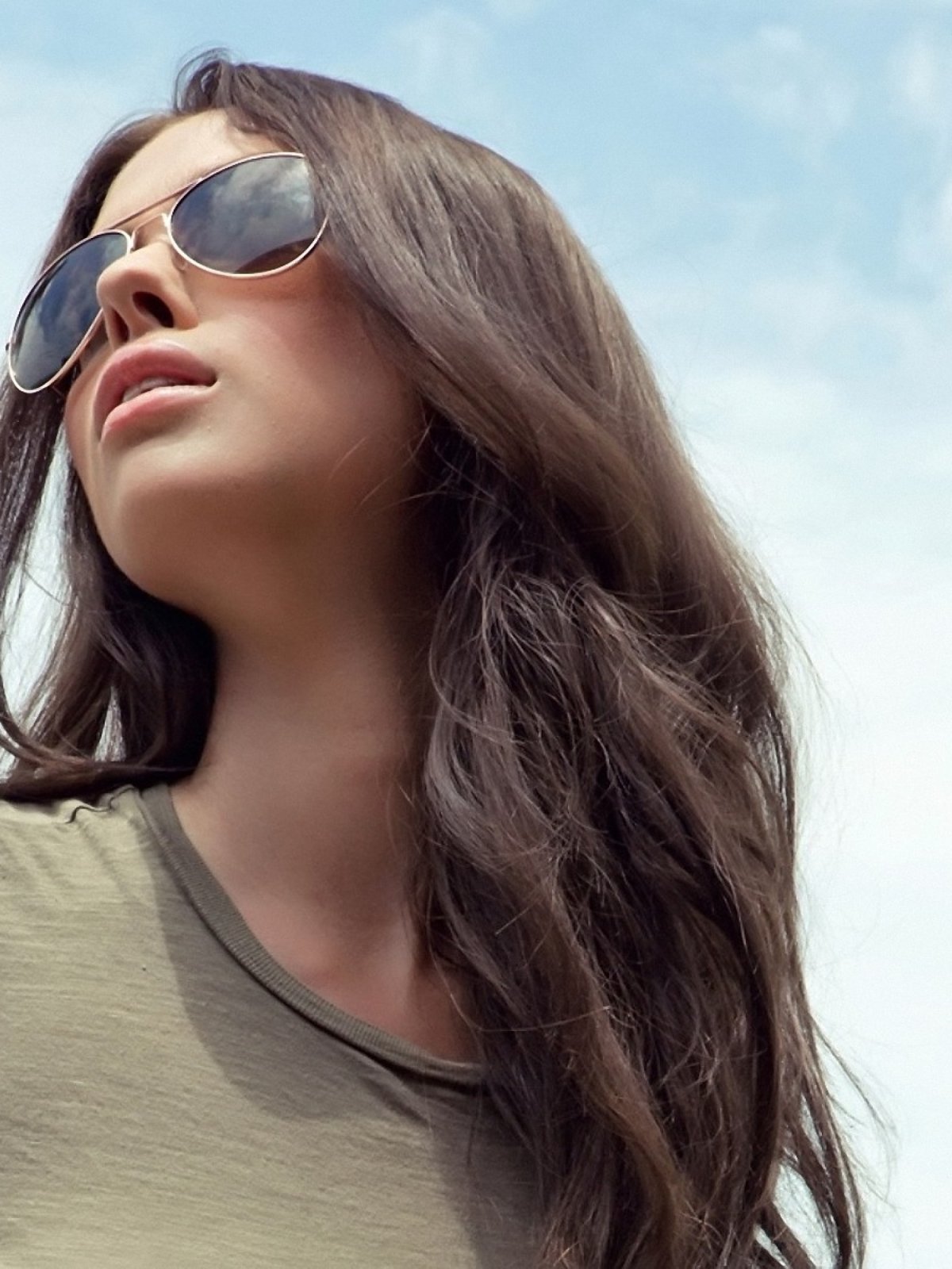 Блондинка в очках