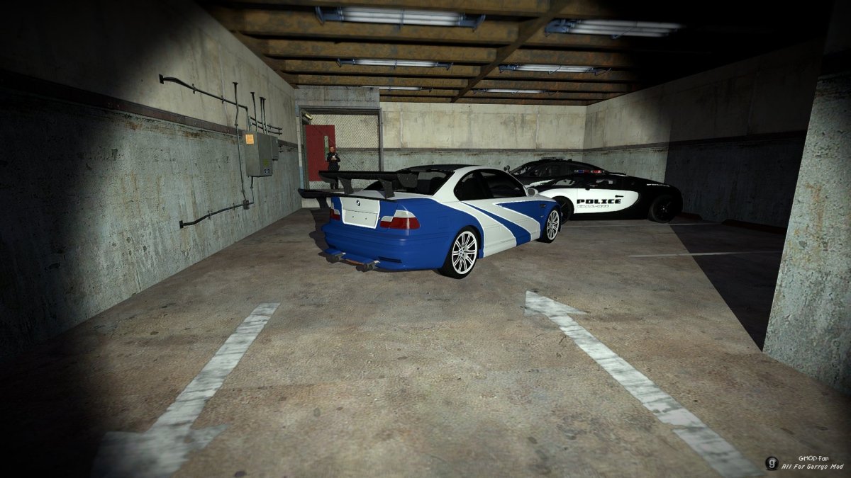 BMW m3 GTR car parking
