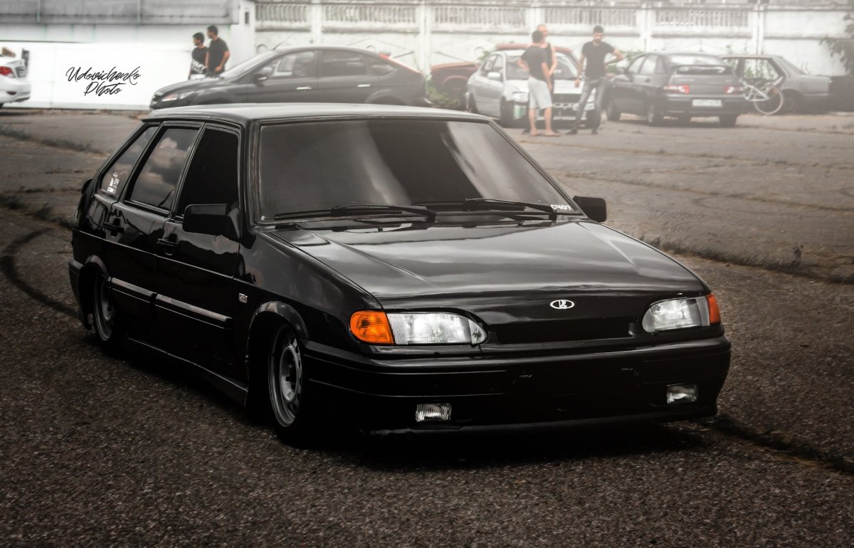 ВАЗ 2115 стенс черная