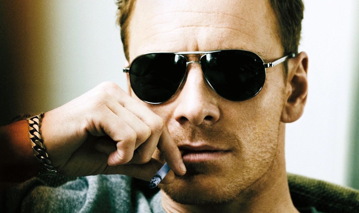 Парень в капюшоне