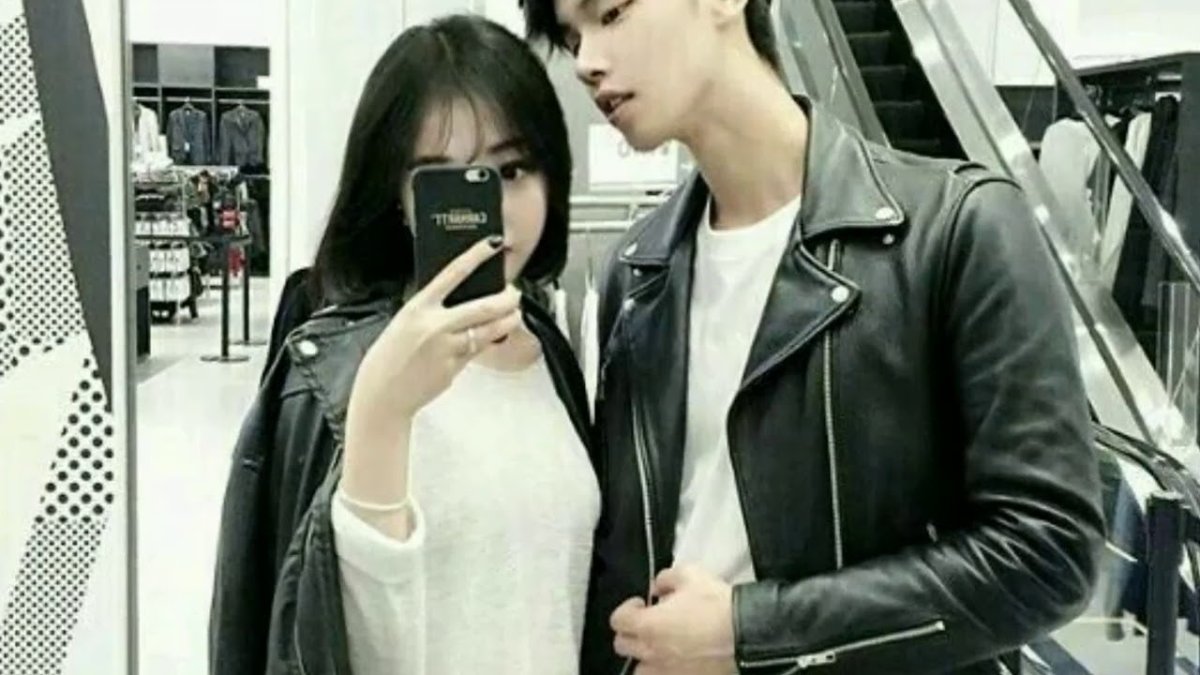 Корейские парочки в кровати