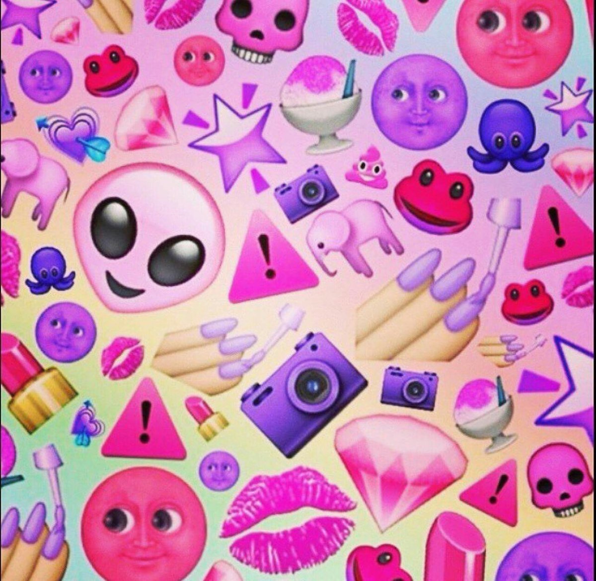 Девушка с волосами космос