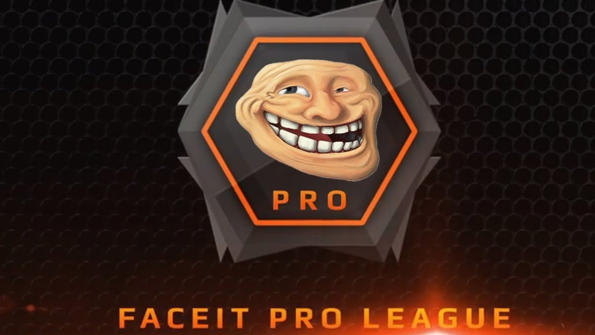 Шапка для FACEIT