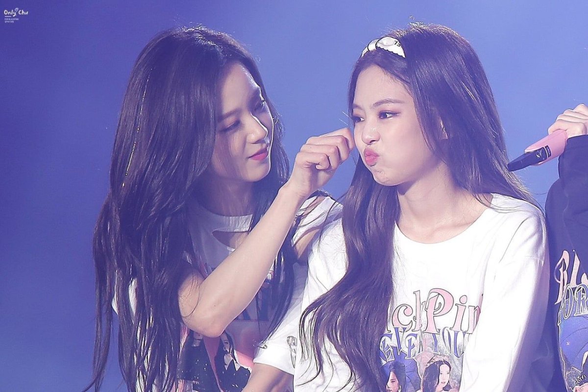 Лалиса и Дженни Эстетика