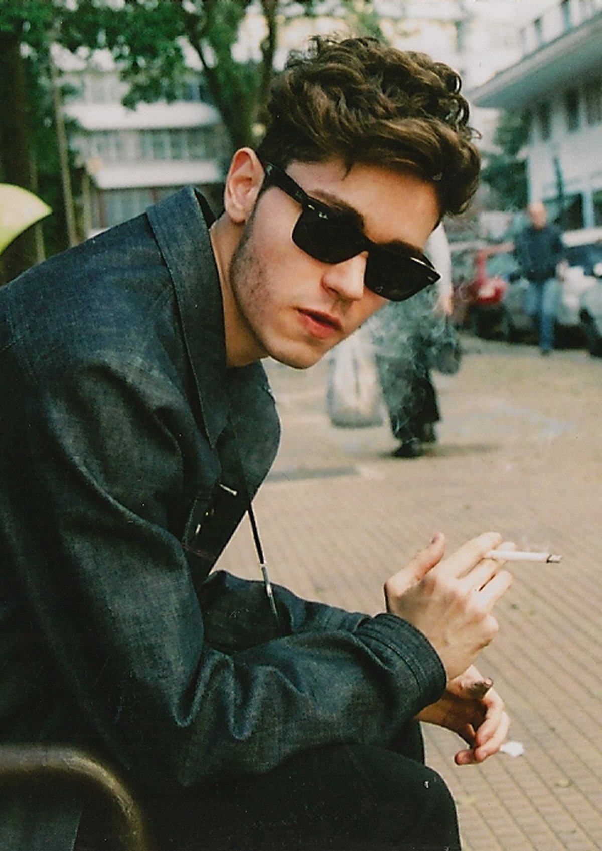 Кореянка с фотоаппаратом