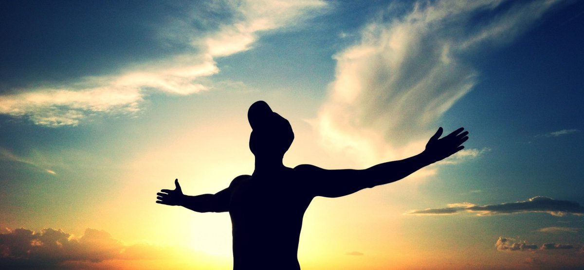 Человек в капюшоне