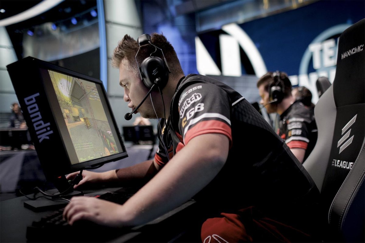 Александр Симпл Костылев