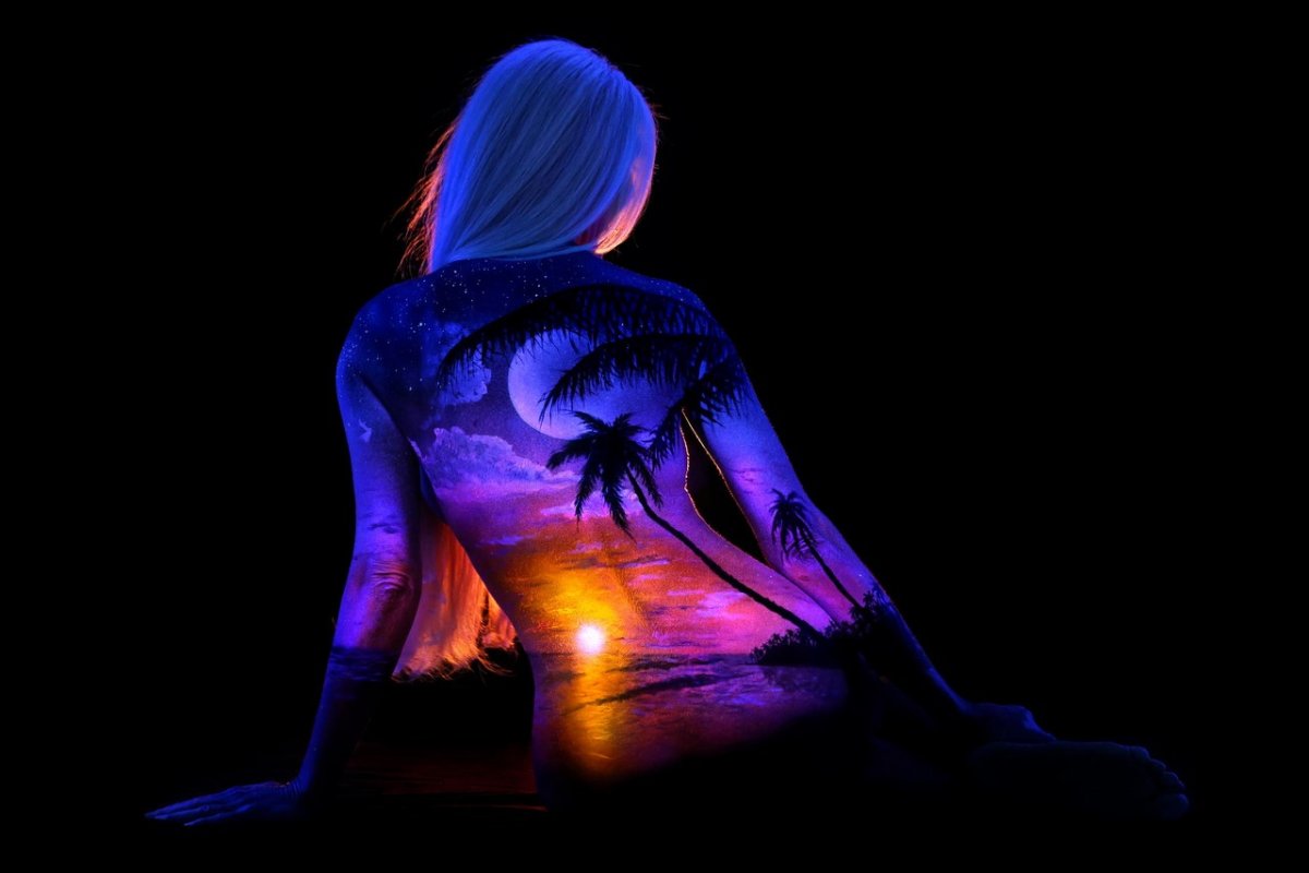 Боди-арт художника John Poppleton