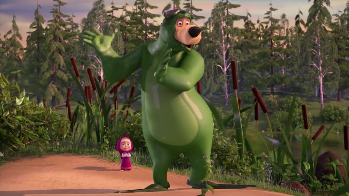 Маша и медведь снежки