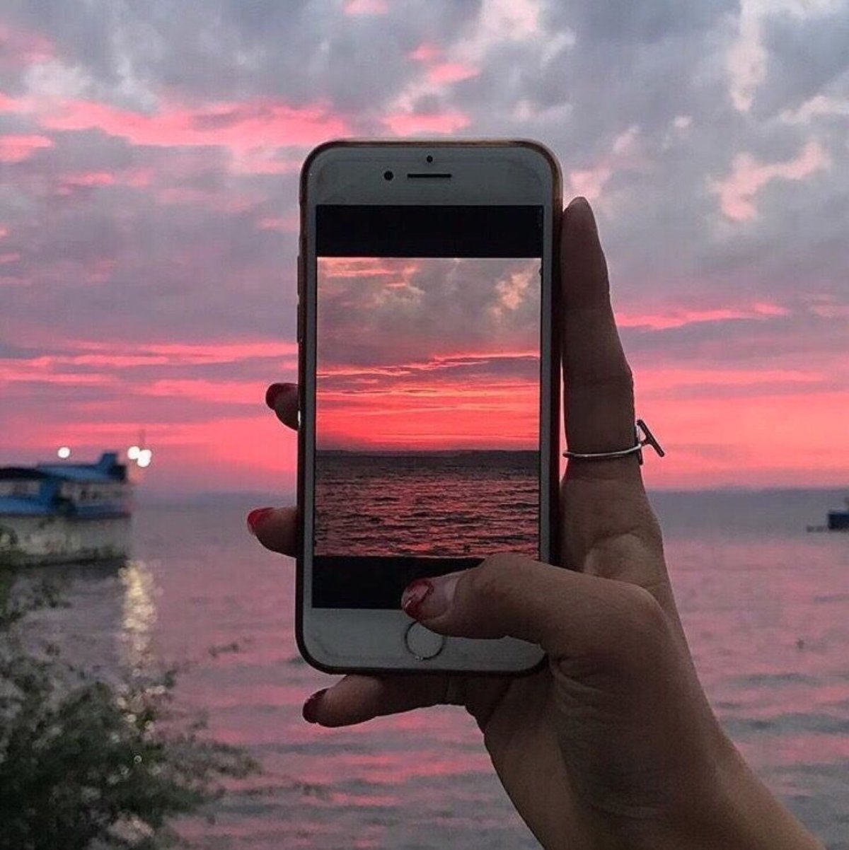 Эстетика розового девушка