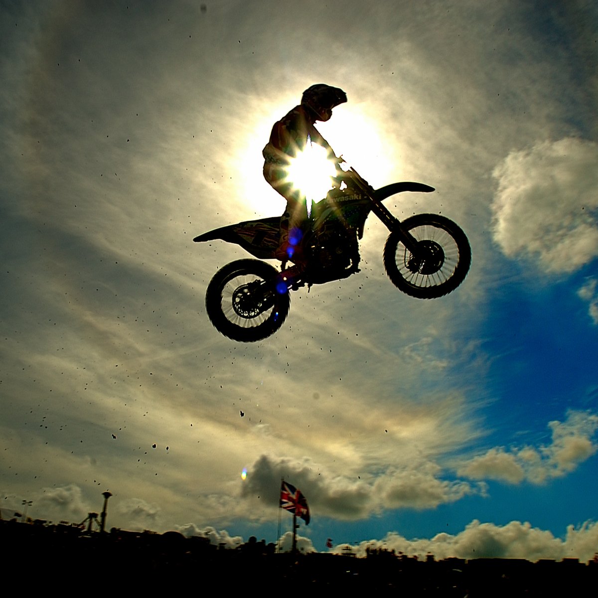 Мотогонщик арт