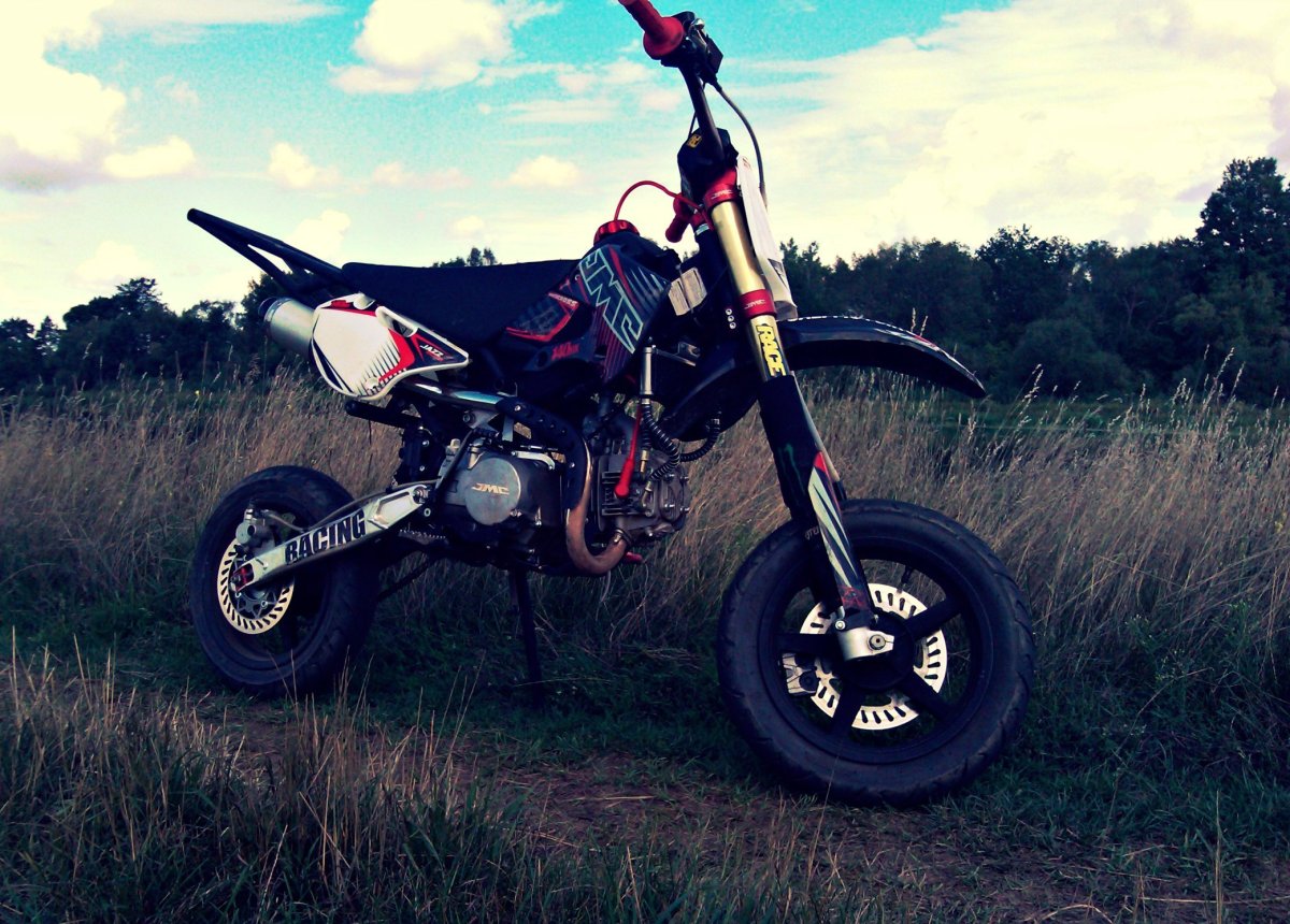 Авы с питбайком