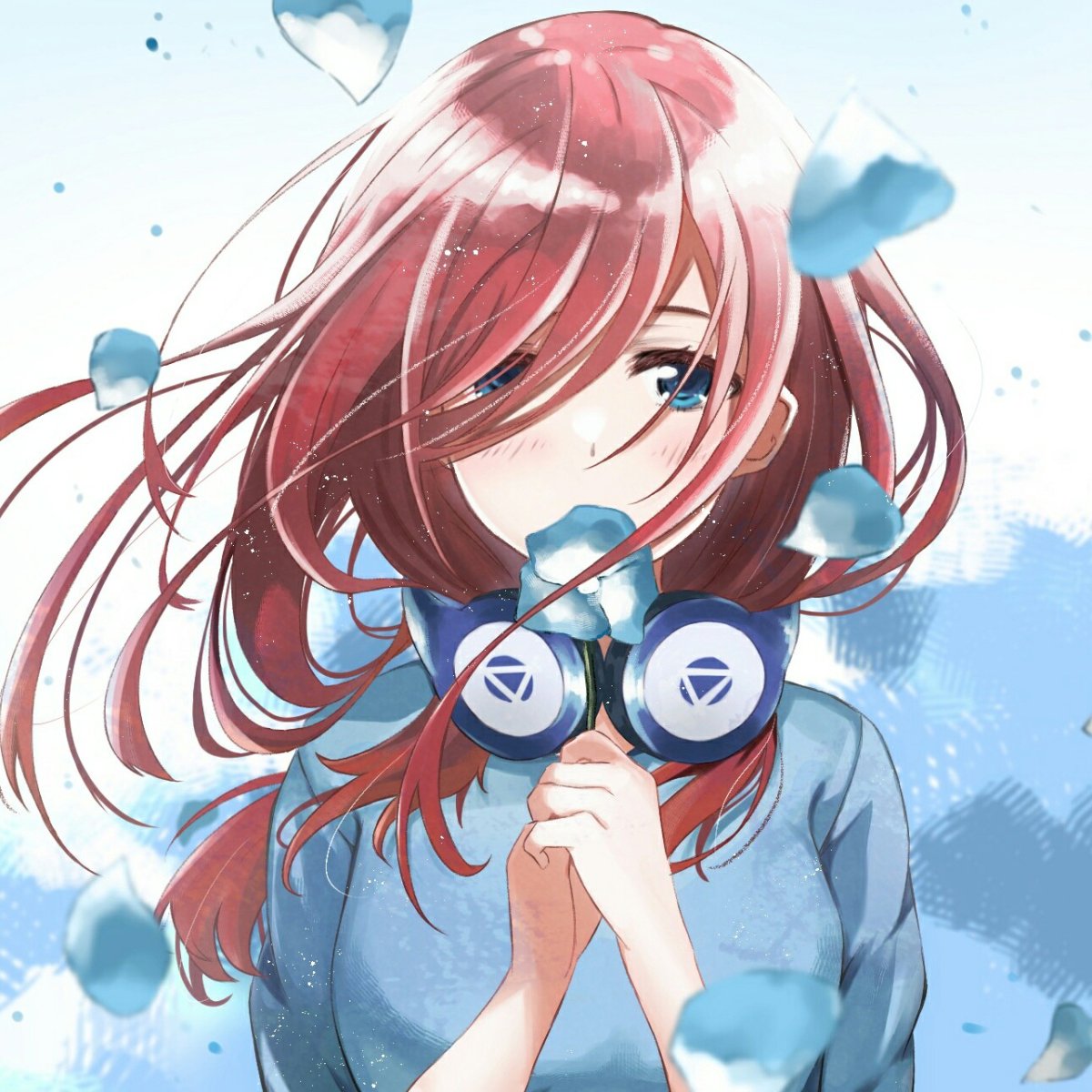 Круглая аватарка девушка