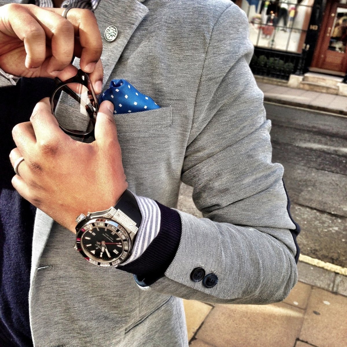 Пацан в кепке на аву