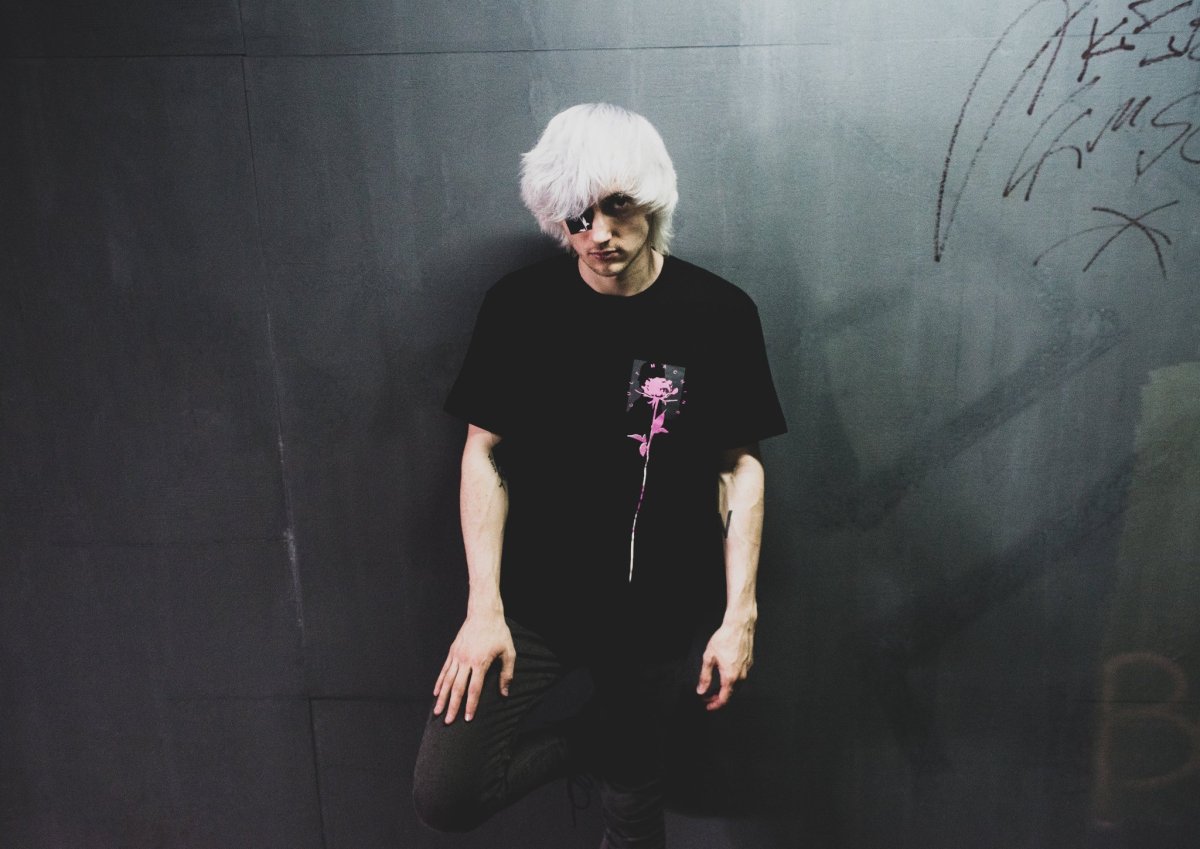 Killua Zoldyck Dead inside