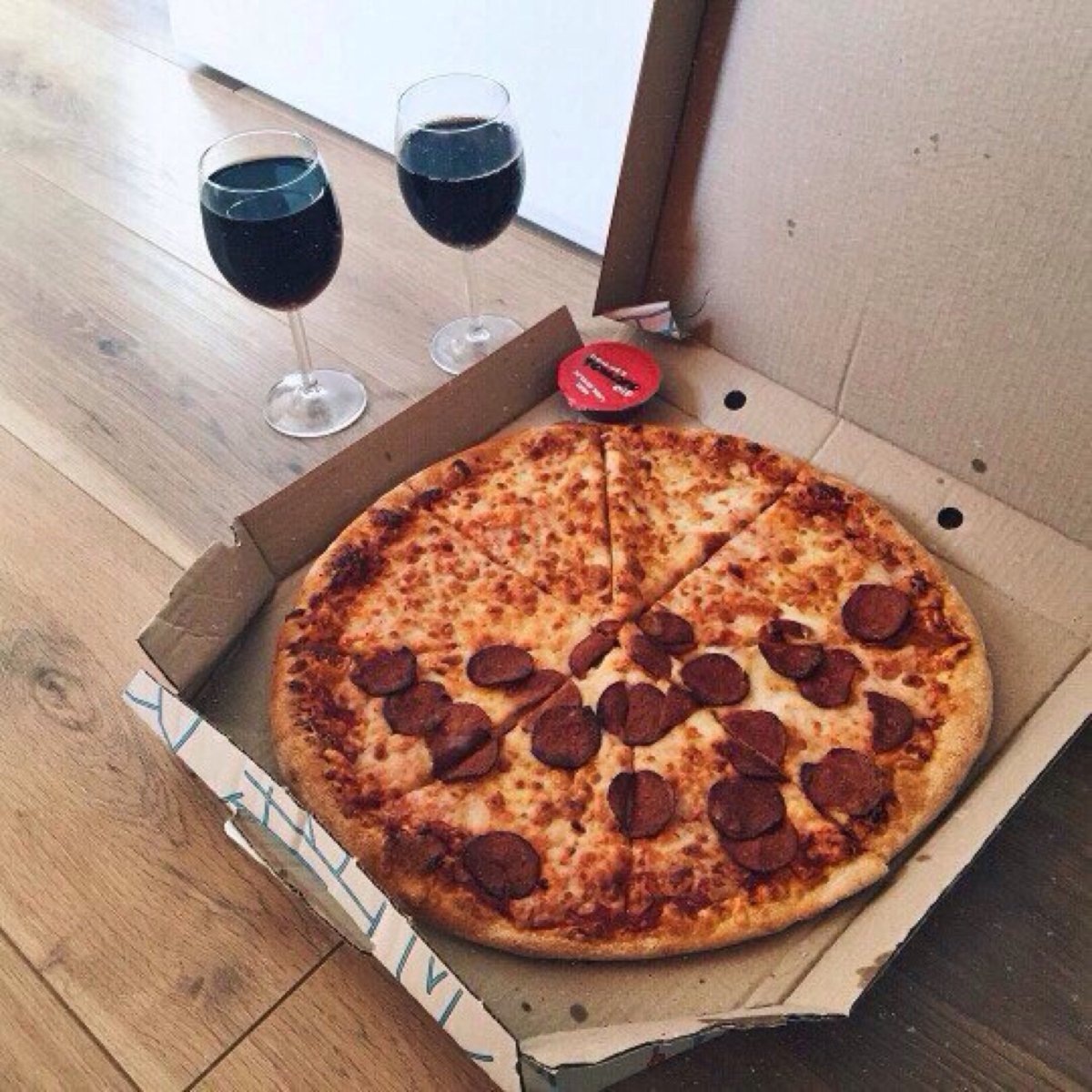 Пицца для инсты