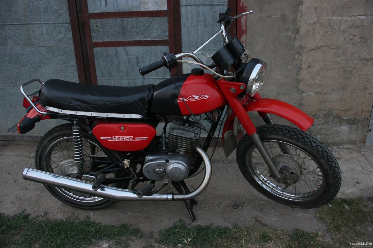 Трактор МТЗ 80 Л 1989 года