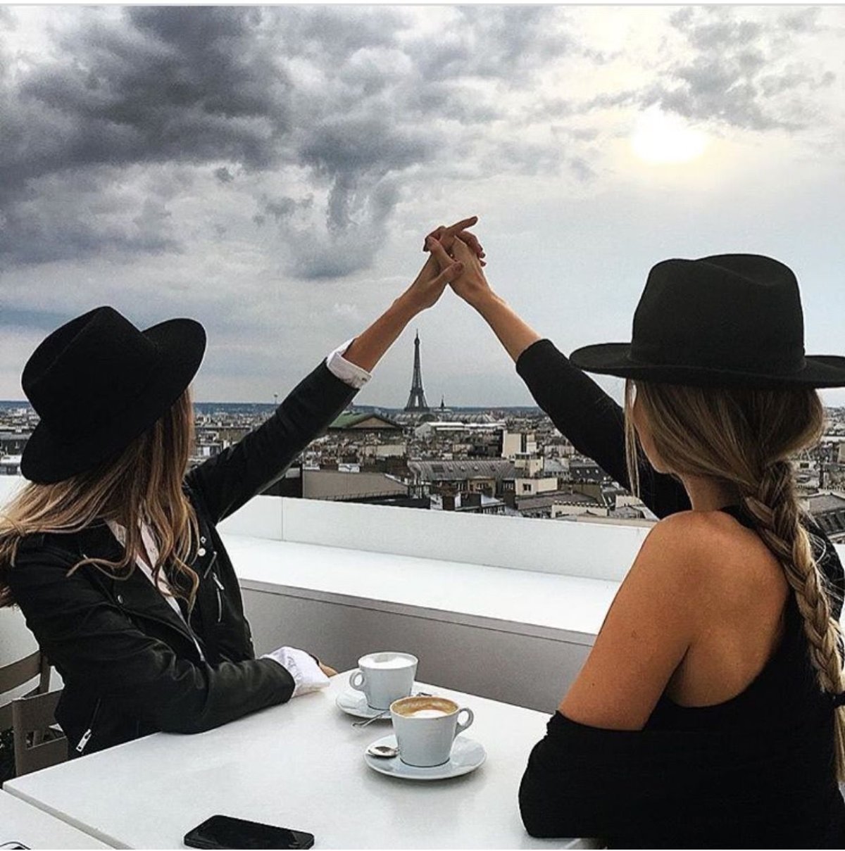 Любовь Инстаграм