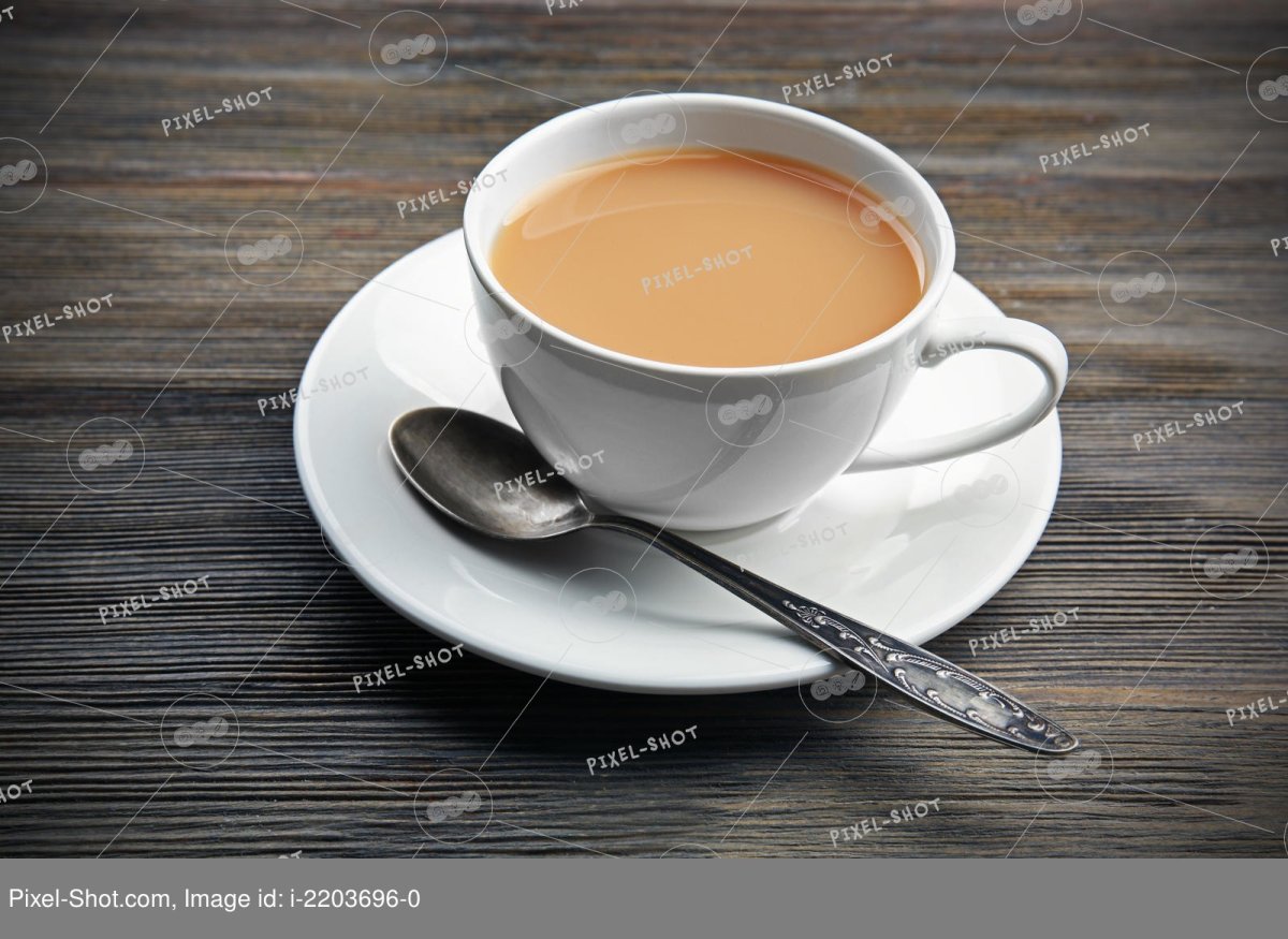 Кружка чая с молоком